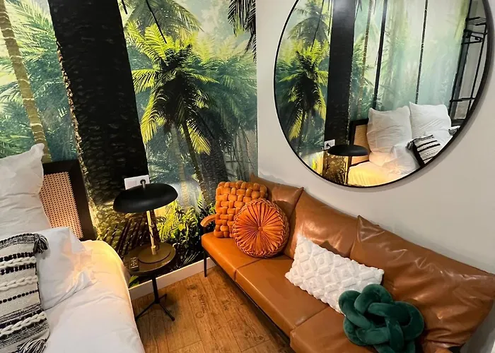 North Shore Apartment