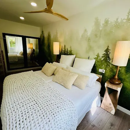 North Shore Apartment